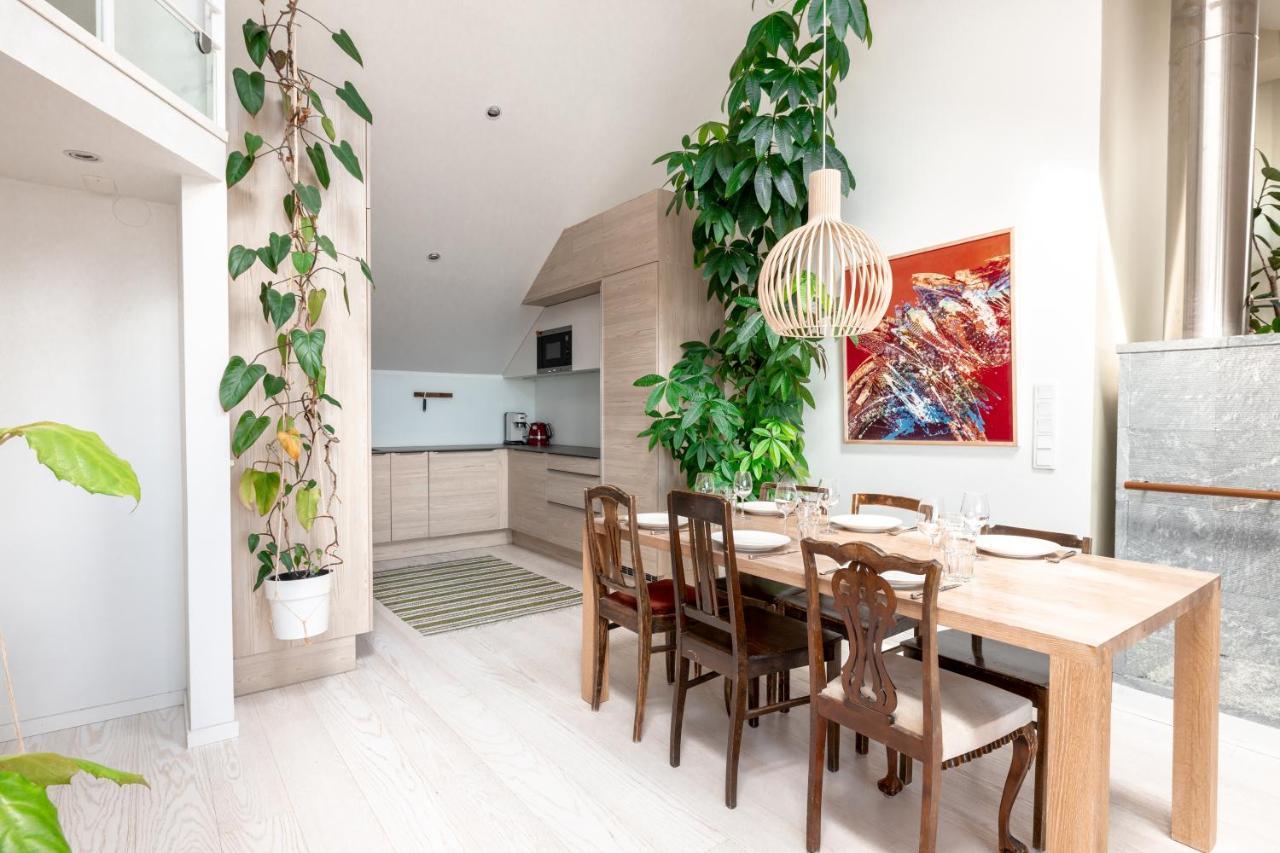Poista 2ndhomes Deluxe 2br Penthouse With Rooftop Terrace & Sauna In Center Apartment