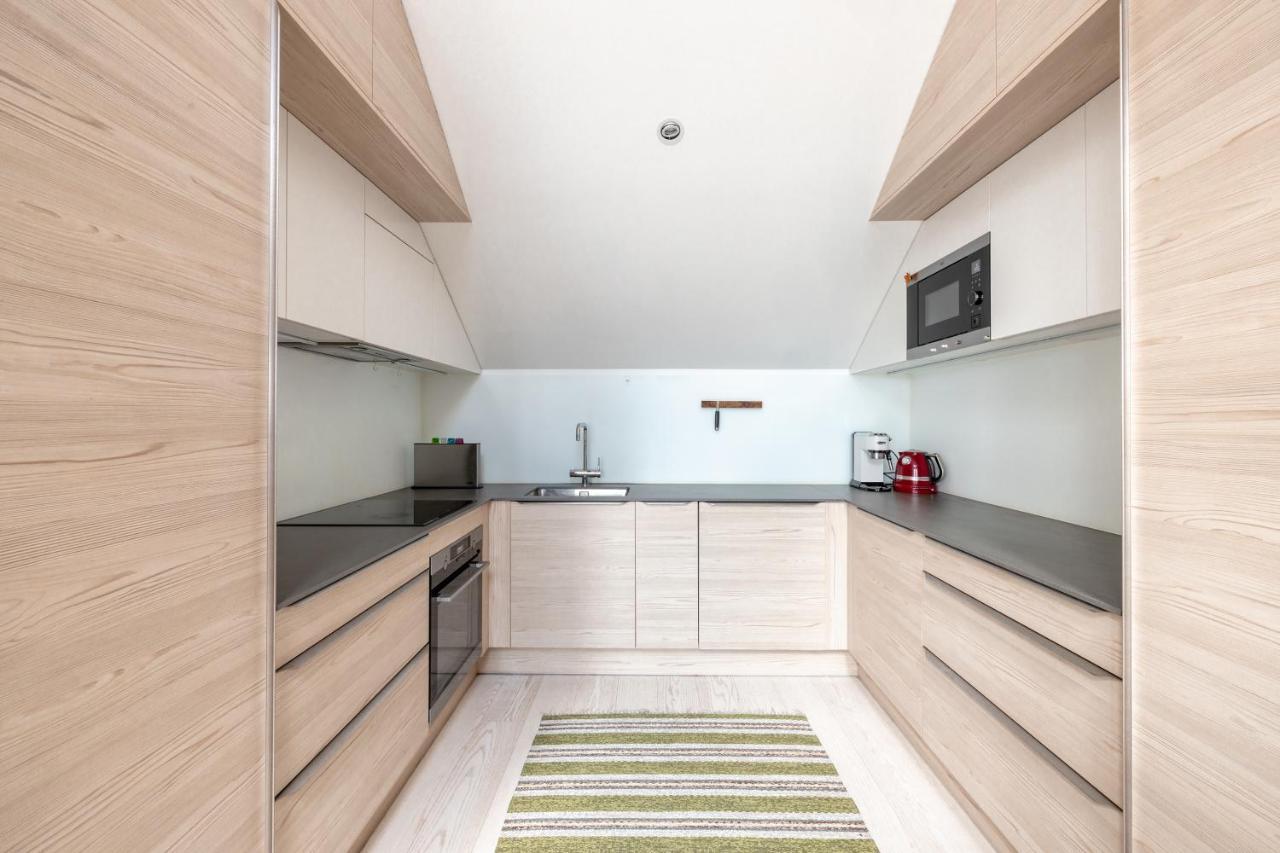 Apartment Poista 2ndhomes Deluxe 2br Penthouse With Rooftop Terrace & Sauna In Center Helsinki